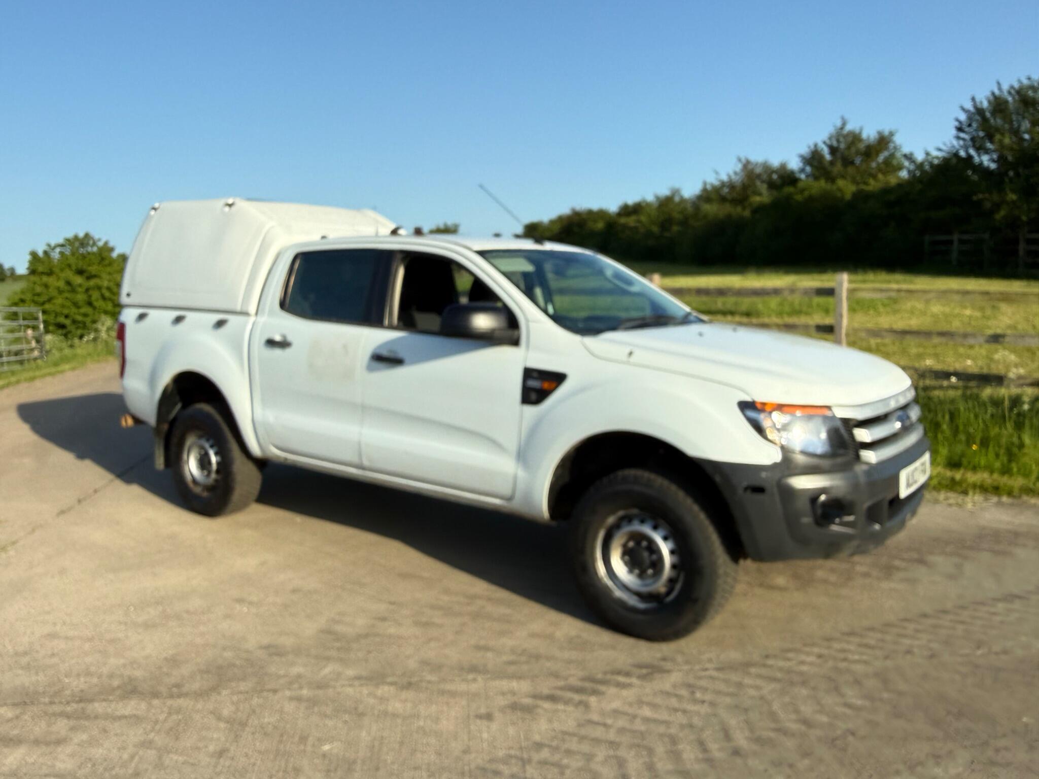 Ford Ranger 2.2 TDCi XL Super Cab Pickup 4WD Euro 5 4dr — photo 50 of 98
